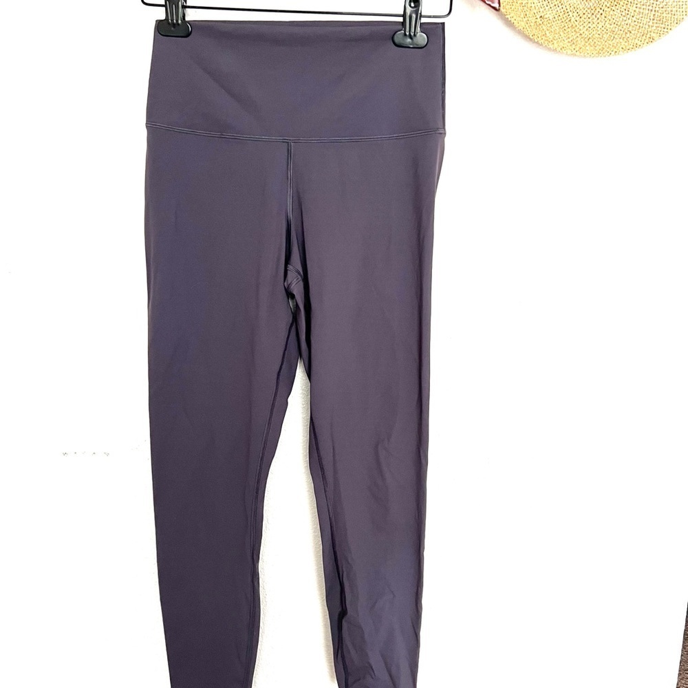 Everlane ReNew Leggins Size Medium